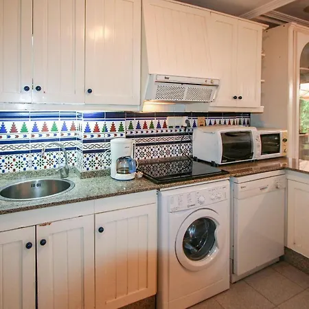 Lovely In With House Sea View